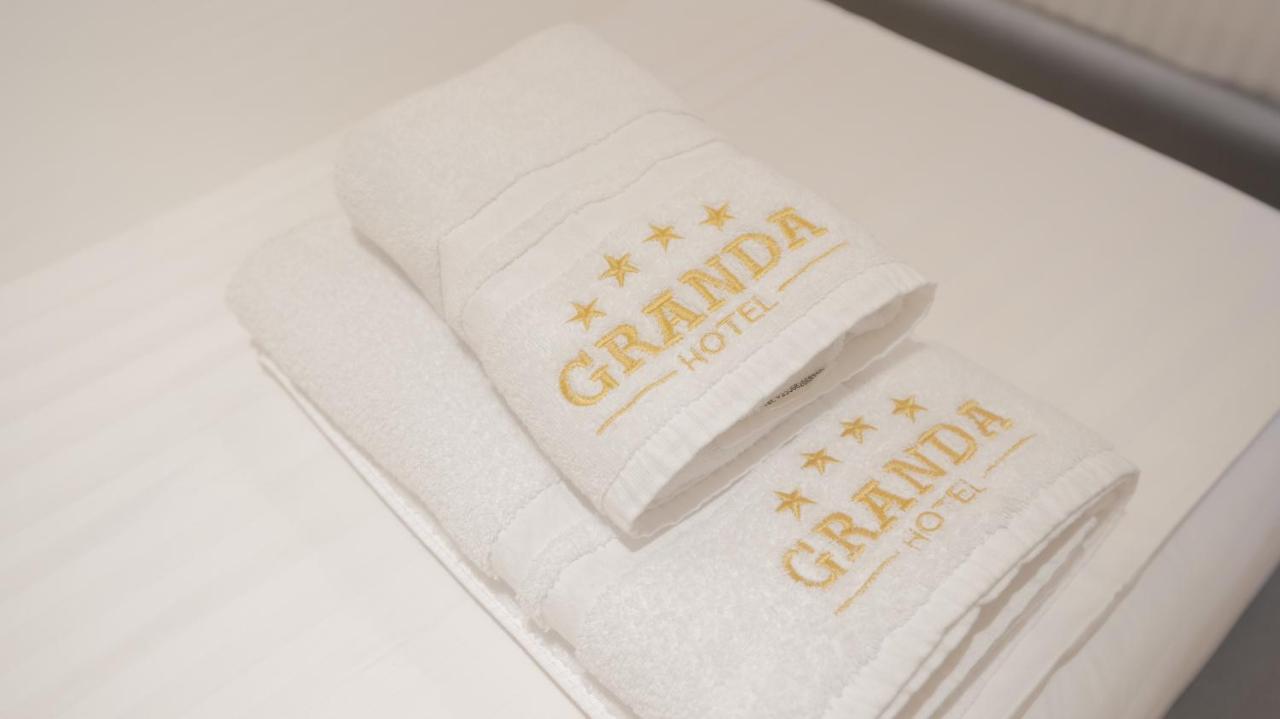 Granda Hotel Τίρανα Εξωτερικό φωτογραφία
